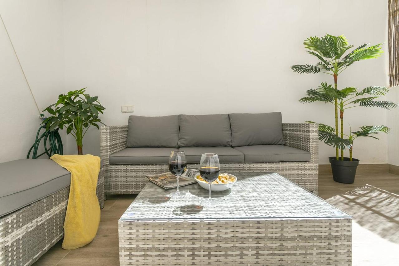 Precioso Apartamento Con Patio Malaga Ngoại thất bức ảnh